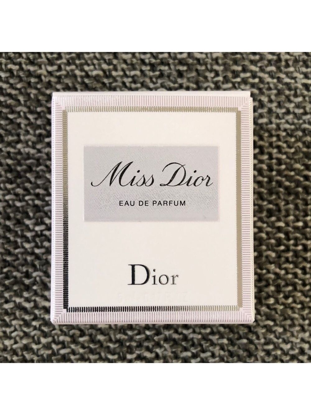 DIOR MISS DIOR Gift Miniature VIP Authentic Travel Size Mini 5 ml - Picture 8 of 13